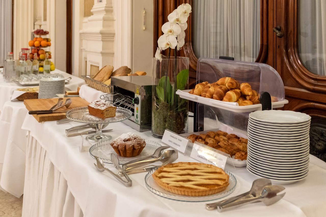Grand Hotel & La Pace Spa Монтекатіні-Терме Екстер'єр фото